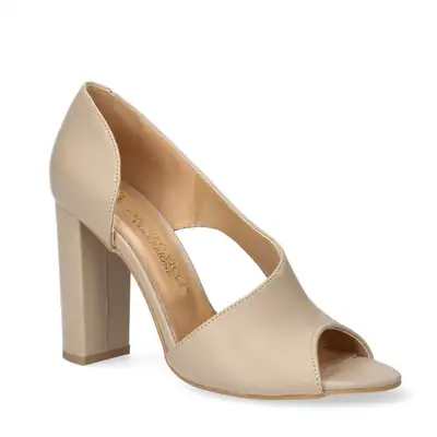 Czółenka beżowe peep toe na słupku