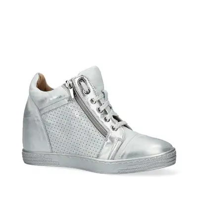 Sneakersy srebrne metaliczne