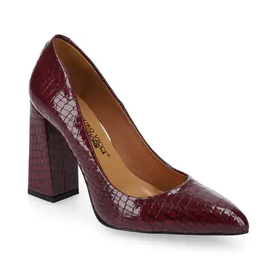 Czółenka purpurowe z motywem krokodyla na słupku