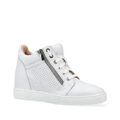 Snekaersy białe na koturnie