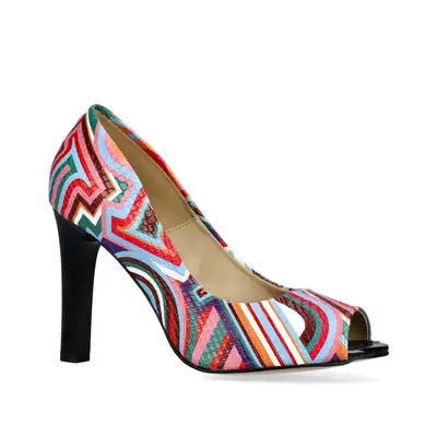 Czółenka peep toe wielokolorowe wzory 